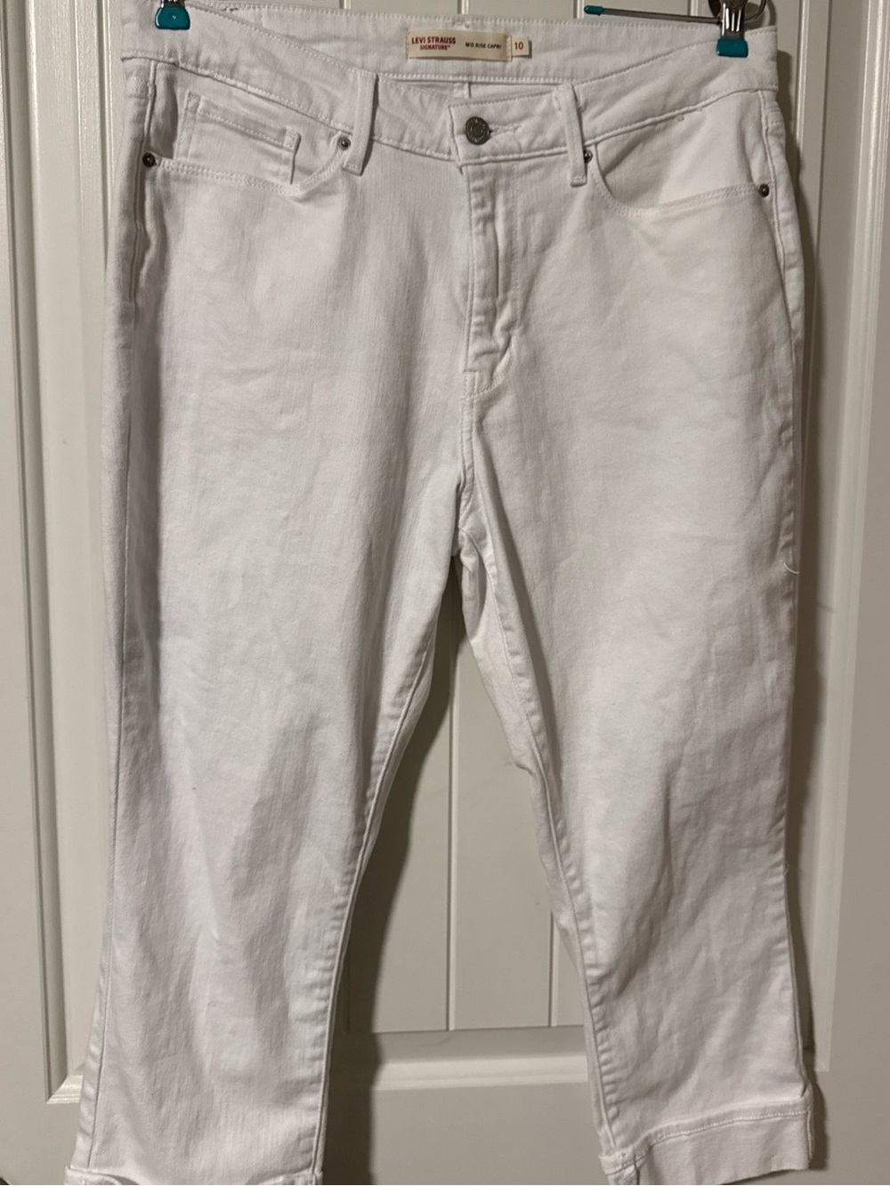 Levi's Cropped Women's Jeans Sz 10 White Denim Casual Capris